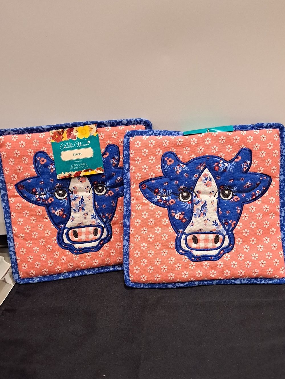 Set Of NWT Pioneer Woman Pot Holders/trivets. Blue Cow/red Floral. 10 X 10.